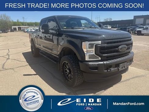 Used 2022 Ford F350 Lariat w/ Lariat Ultimate Package AWD/4WD image 1