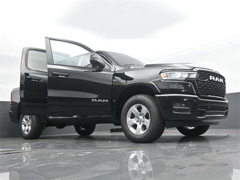Used 2025 RAM 1500 Big Horn image 61