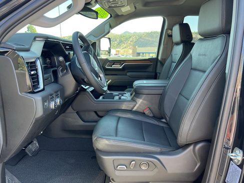 New 2025 GMC Sierra 3500 Denali image 20
