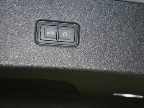 Certified 2023 Audi SQ5 Prestige w/ Prestige Package AWD/4WD image 23