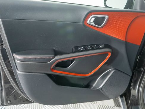 Used 2023 Kia Soul GT-Line FWD image 22