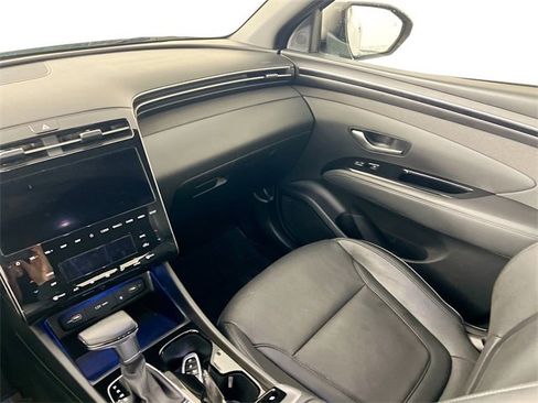 Used 2023 Hyundai Santa Cruz Limited image 26