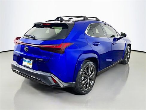 Used 2023 Lexus UX 250h F Sport image 8