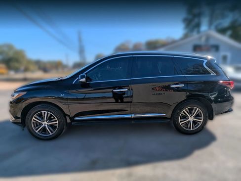 Used 2019 INFINITI QX60 Luxe image 3