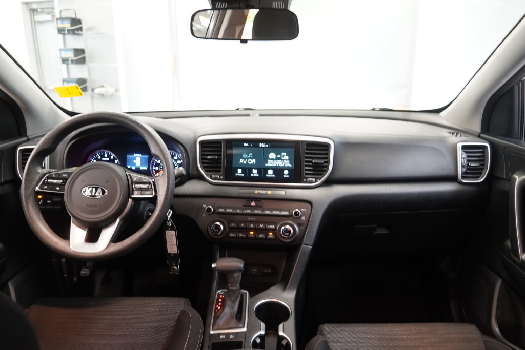 Used 2020 Kia Sportage LX w/ LX Popular Package FWD image 18