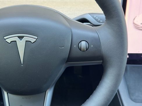 Used 2021 Tesla Model 3 Standard Range Plus RWD image 19