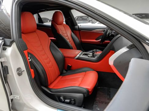 Used 2023 BMW 840i Gran Coupe w/ Comfort Seating Package image 38
