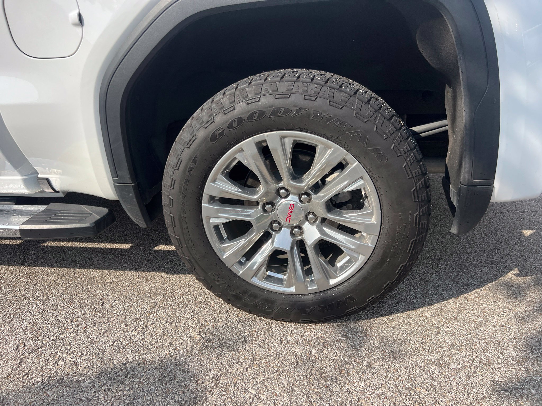 Used 2023 GMC Sierra 1500 Denali AWD/4WD image 8