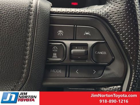 Used 2025 Toyota Tacoma SR image 28