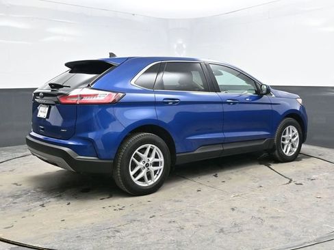 Used 2023 Ford Edge SEL w/ Convenience Package image 7
