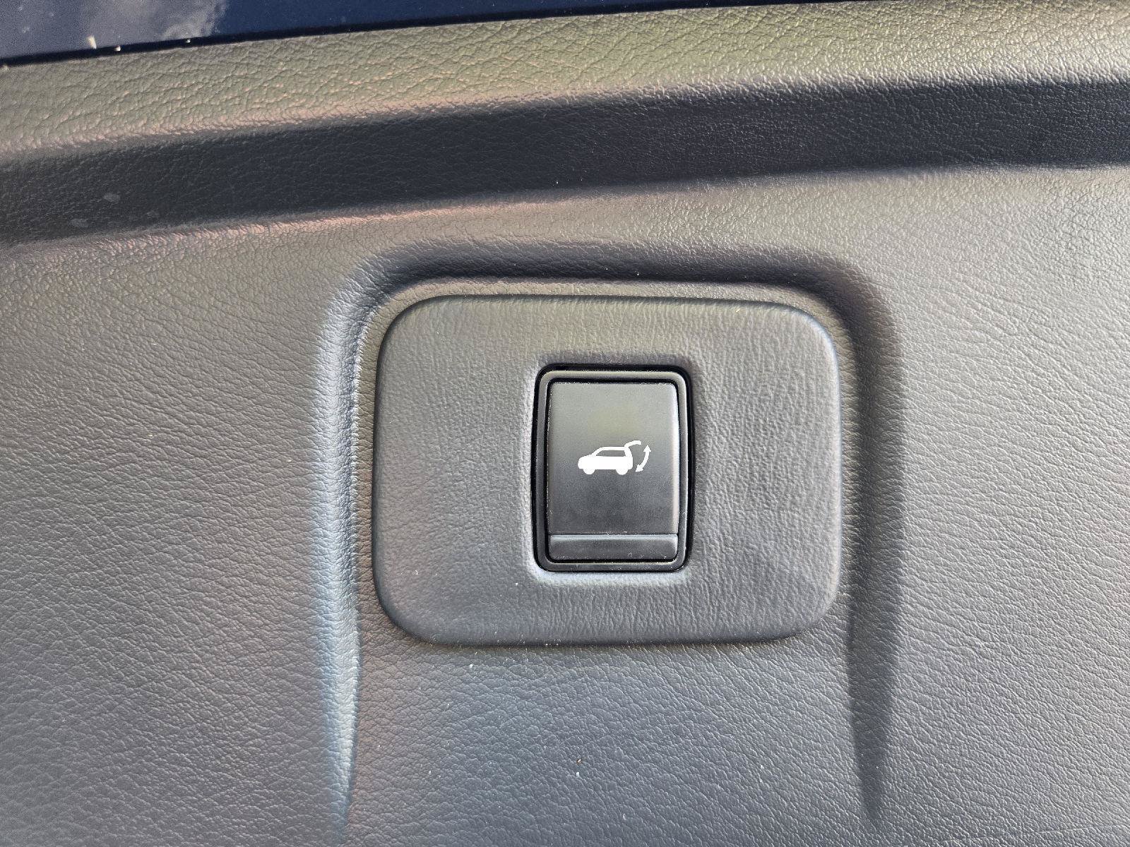 Used 2023 Nissan Murano SL w/ SL Moonroof Package AWD/4WD image 10