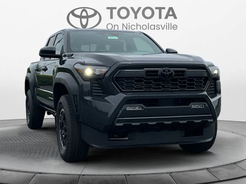 New 2026 Toyota Tacoma TRD Off-Road AWD/4WD image 7