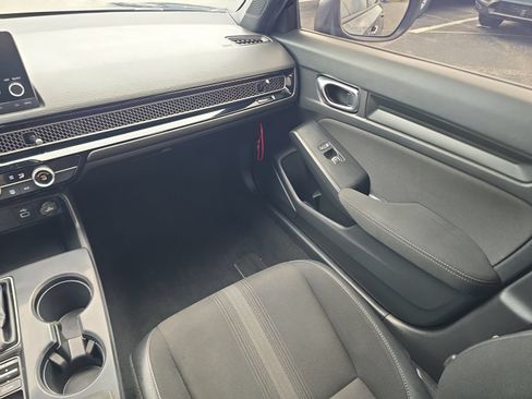 Used 2023 Honda Civic Sport image 12