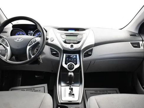 Used 2012 Hyundai Elantra GLS w/ Preferred Pkg 3 FWD image 18