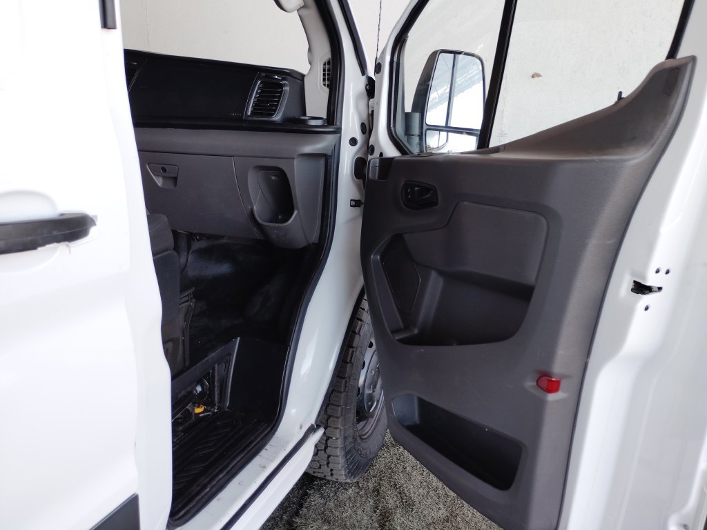 Used 2020 Ford Transit 250 Medium Roof w/ Load Area Protection Package RWD image 10