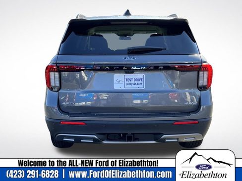 New 2026 Ford Explorer Active image 4