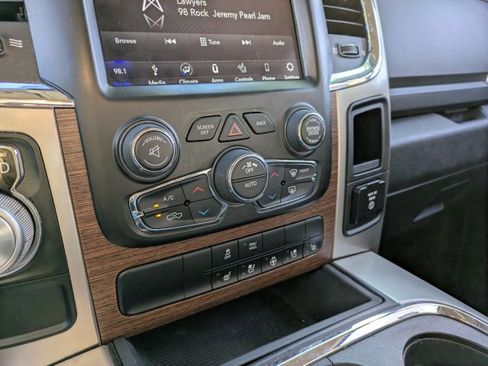 Used 2018 RAM 1500 Laramie w/ Convenience Group image 13