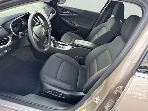 Used 2024 Chevrolet Malibu LT FWD image 8