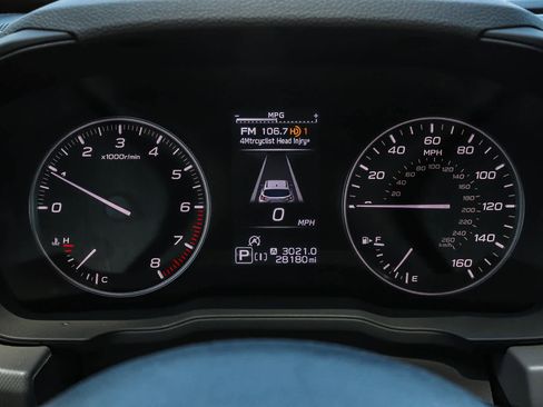 Used 2024 Subaru Crosstrek 2.5i Limited w/ Crosstrek Mirror Package AWD/4WD image 29