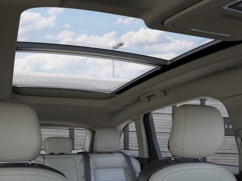 New 2026 Lincoln Nautilus Reserve AWD/4WD image 22