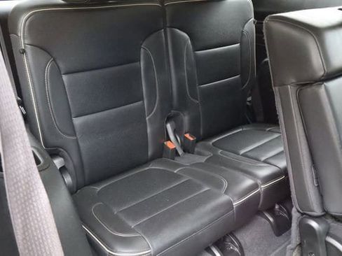 Used 2023 GMC Acadia Denali FWD image 19