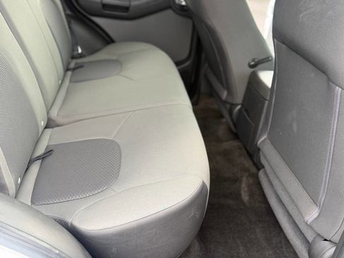 Used 2010 Nissan Xterra S image 7