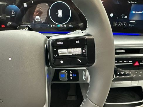 New 2026 Hyundai Ioniq 9 SEL image 29