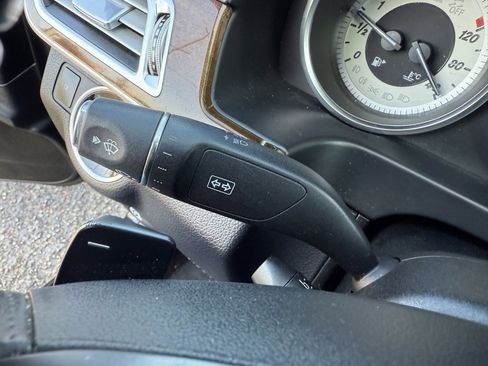 Used 2016 Mercedes-Benz E 350 Sedan image 29