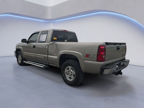 Used 2003 Chevrolet Silverado 1500 LS w/ Off-Road Package AWD/4WD image 3