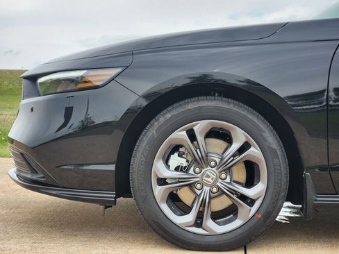 New 2026 Honda Accord EX-L image 10