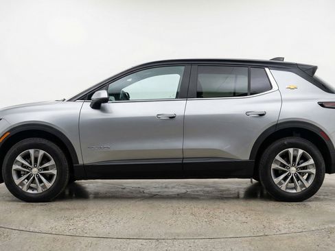 Used 2025 Chevrolet Equinox LT FWD image 5