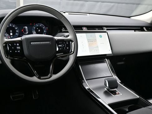 New 2025 Land Rover Range Rover Velar Dynamic SE image 7