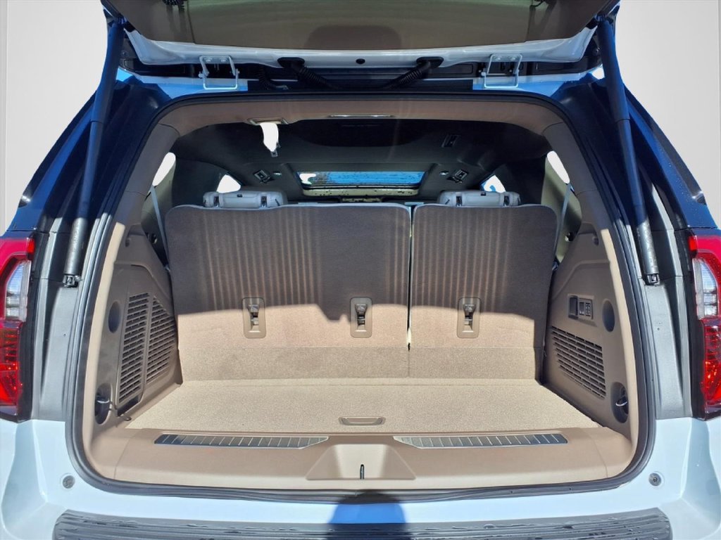 New 2027 GMC Yukon Denali w/ Denali Reserve Package AWD/4WD image 8