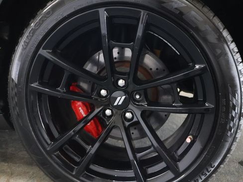 Used 2019 Dodge Challenger R/T Scat Pack w/ Shaker Package RWD image 33