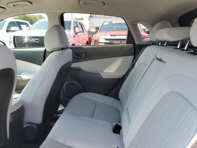 Used 2022 Hyundai Kona SEL FWD image 14