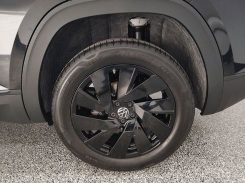 New 2026 Volkswagen Atlas Cross Sport SE AWD/4WD image 28