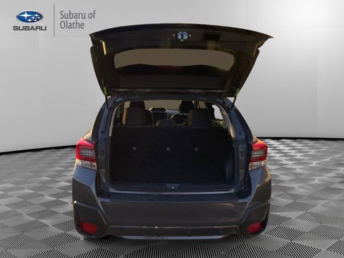 Used 2021 Subaru Crosstrek 2.0i Premium image 5