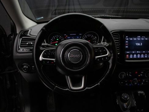 Used 2021 Jeep Compass Limited image 24