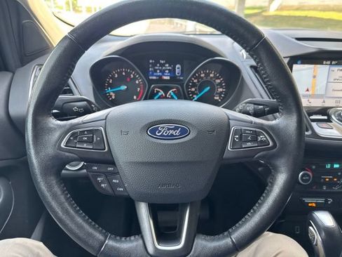 Used 2018 Ford Escape Titanium FWD image 15