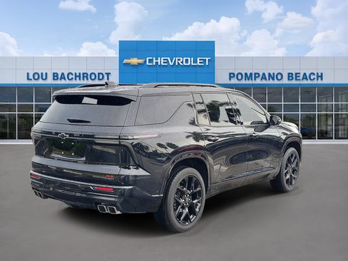 Used 2024 Chevrolet Traverse RS w/ LPO, Floor Liner Package FWD image 3