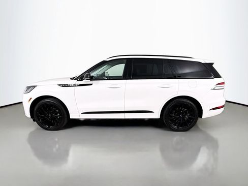 Used 2025 Lincoln Aviator Reserve w/ Equipment Group 201A AWD/4WD image 4