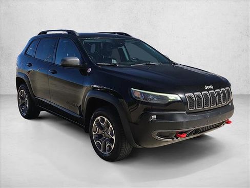 Used 2021 Jeep Cherokee Trailhawk w/ Trailer Tow Group image 3