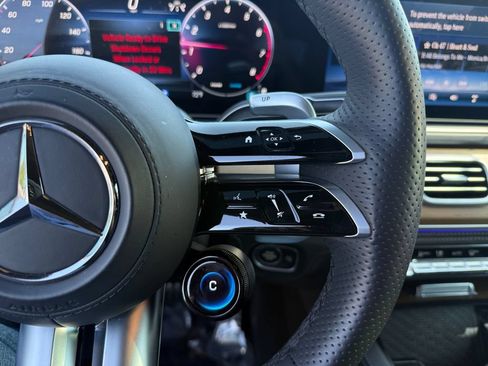 Used 2024 Mercedes-Benz GLE 53 AMG 4MATIC image 20