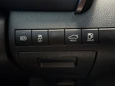 Used 2024 Toyota Camry SE FWD image 27