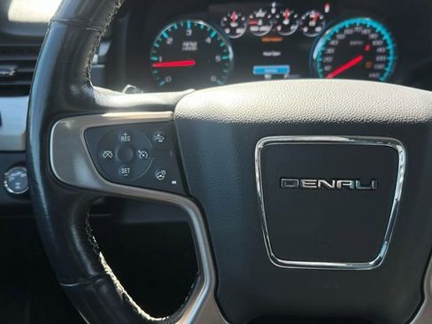 Used 2020 GMC Yukon XL Denali w/ Denali Ultimate Package image 23