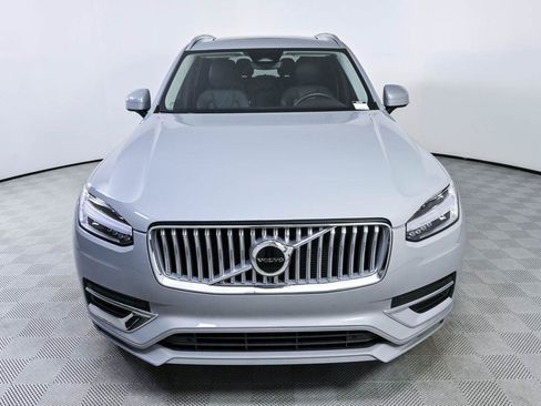 Certified 2025 Volvo XC90 B5 Core AWD/4WD image 37