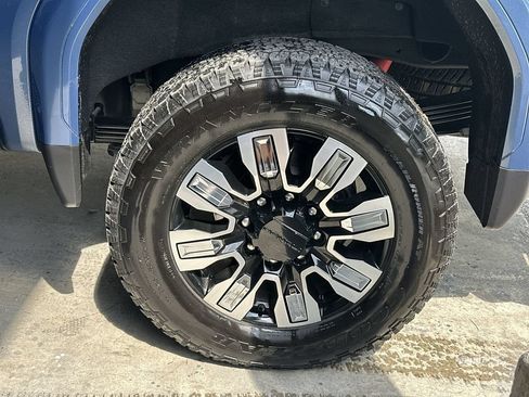 Certified 2026 GMC Sierra 2500 Denali w/ Denali Reserve Package AWD/4WD image 33