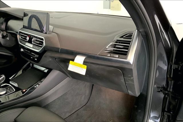 Used 2024 BMW X3 xDrive30i w/ Premium Package AWD/4WD image 11
