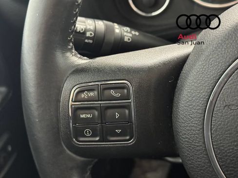 Used 2017 Jeep Wrangler Unlimited Rubicon w/ Connectivity Group AWD/4WD image 20