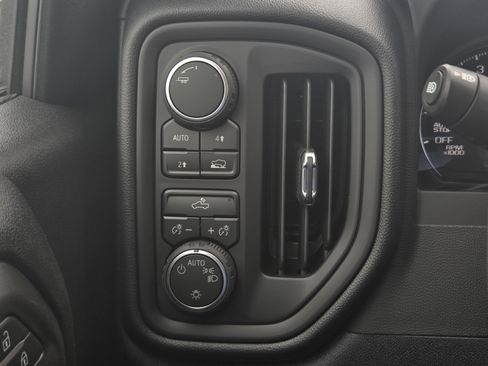 New 2026 Chevrolet Silverado 1500 Custom w/ Turbomax Blackout Package AWD/4WD image 9
